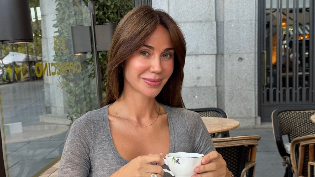 Demet Şener'den çanta açıklaması: Kızımla birlikte kullanıyoruz