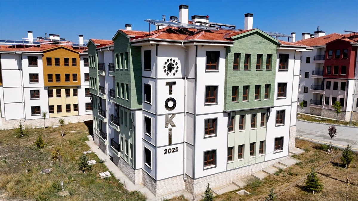 TOKİ, 58 şehirde 83 bin 504 sosyal konutun inşasını tamamladı