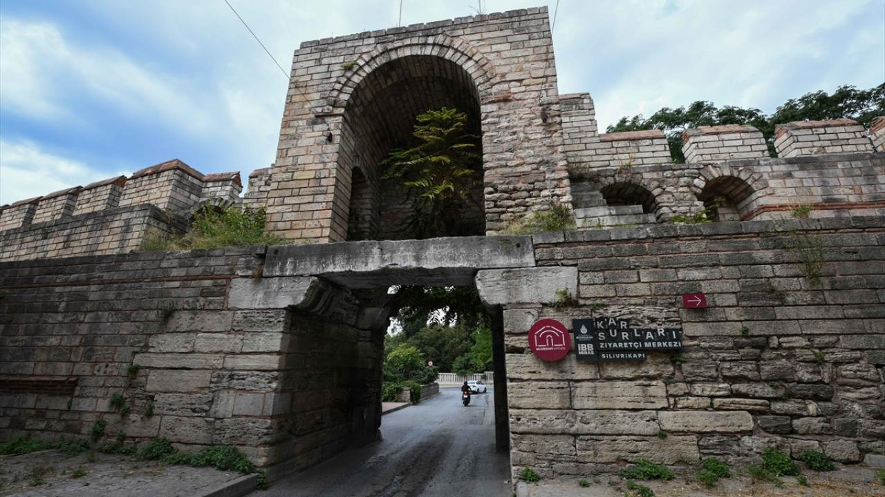 Silivrikapı’da yüzyıllardır iz bırakan bir savaş hatırası Bozdoğan gürzü